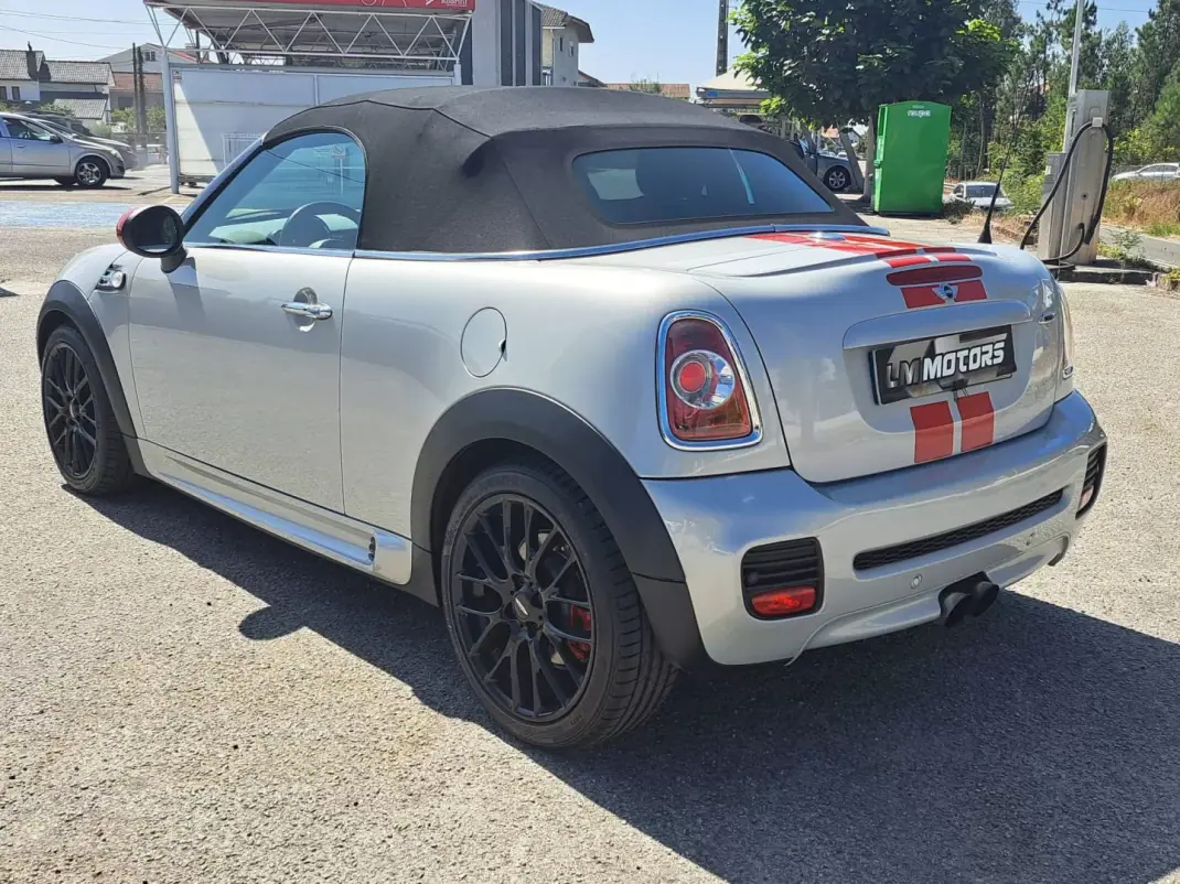 MINI Roadster 2012 - 16990 EUR, 102919 km - 102919km - foto 46 de 47