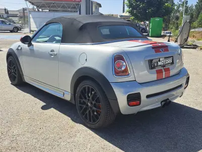MINI Roadster 2012 - 16990 EUR, 102919 km - 102919km - foto 46 de 47