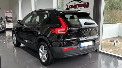Volvo XC 40 2019 - 20999 EUR, 108121 km - AUTO.MOTO.pt - 108121km - foto 2 de 18