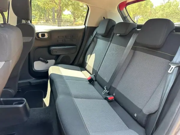 Citroën C3 2019 - 8350 EUR, 119000 km - AUTO.MOTO.pt - 119000km - foto 9 de 11