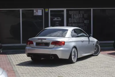 BMW 320 2009 - 15900 EUR, 260000 km - AUTO.MOTO.pt - 260000km - foto 24 de 31