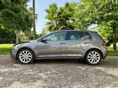 Volkswagen Golf 2018 - 17490 EUR, 134500 km - AUTO.MOTO.pt - 134500km - foto 12 de 38