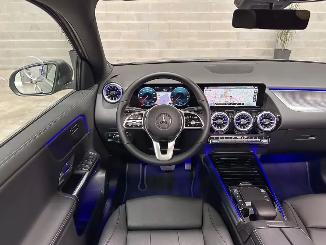 Mercedes-Benz GLA 250 2022 - 35950 EUR, 3859 km - 3859km - foto 47 de 59