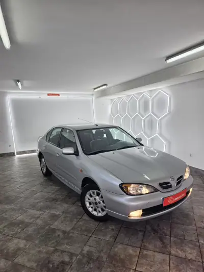 Nissan Primera 2001 - 2650 EUR, 283341 km - AUTO.MOTO.pt - 283341km - foto 4 de 24