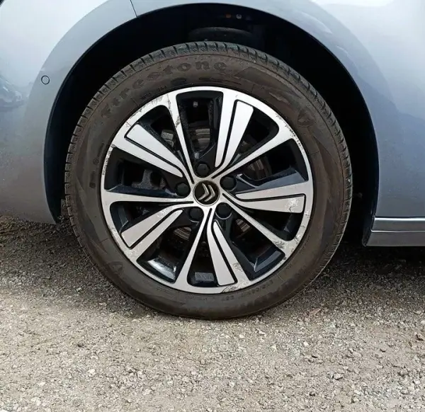 Citroën C4 Spacetourer 2019 - 19900 EUR, 90359 km - AUTO.MOTO.pt - 90359km - foto 26 de 27