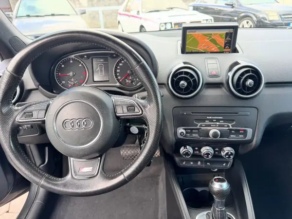 Audi A1 2012 - 11500 EUR, 218000 km - AUTO.MOTO.pt - 218000km - foto 20 de 20