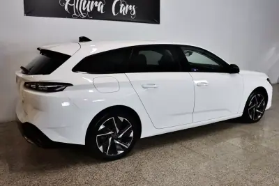 Peugeot 308 2023 - 21900 EUR, 120000 km - AUTO.MOTO.pt - 120000km - foto 24 de 28