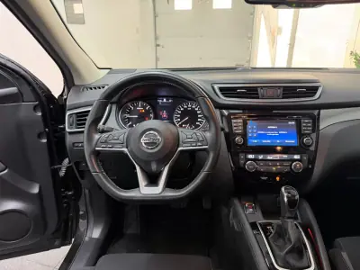 Nissan Qashqai 2018 - 17990 EUR, 145000 km - 145000km - foto 9 de 20