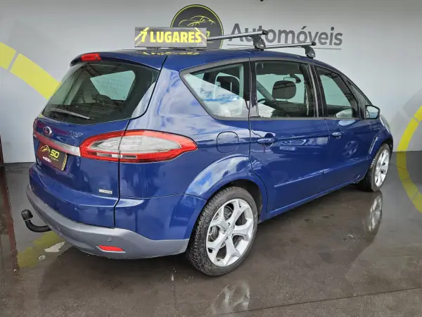 Ford S-Max 2012 - 8250 EUR, 260000 km - AUTO.MOTO.pt - 260000km - foto 4 de 13