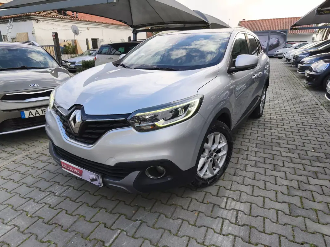 Renault Kadjar 2018 - 17900 EUR, 150000 km - AUTO.MOTO.pt - 150000km - foto 1 de 12