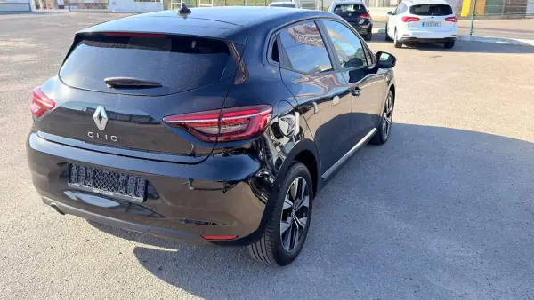 Renault Clio TCe 90 INTENS 2023 Petrol