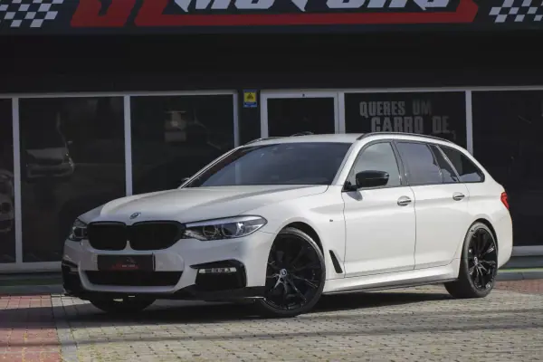BMW 520 2018 - 29990 EUR, 144060 km - AUTO.MOTO.pt - 144060km - foto 2 de 41