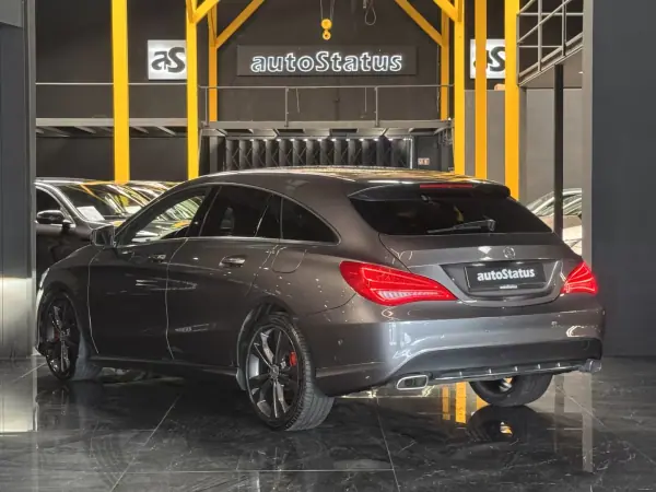 Mercedes-Benz CLA 180 2016 - 16990 EUR, 163300 km - AUTO.MOTO.pt - 163300km - foto 5 de 28