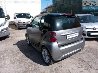 Smart ForTwo Coupé 2013 - 6850 EUR, 151000 km - AUTO.MOTO.pt - 151000km - foto 20 de 20