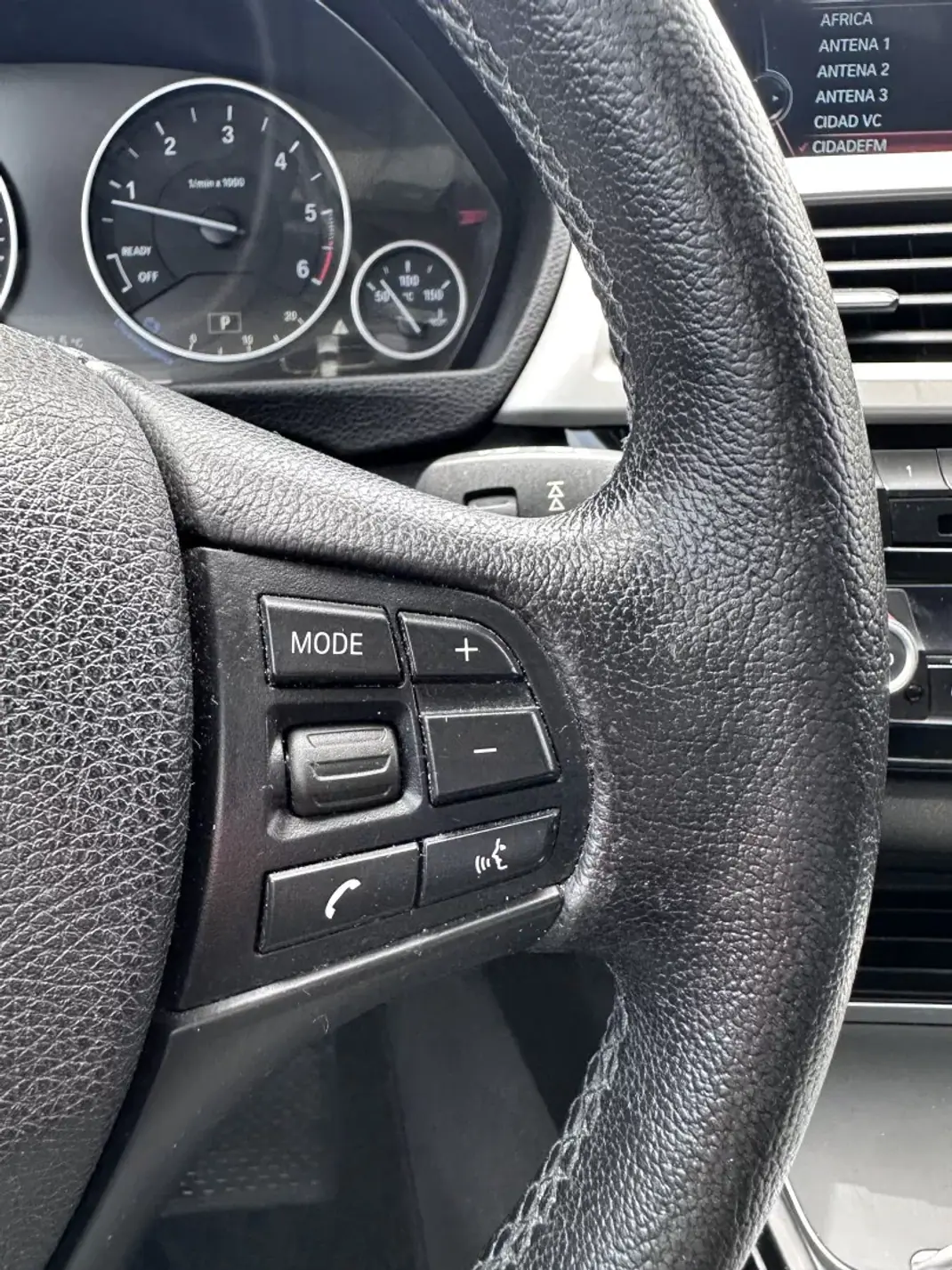 BMW 316 2015 - 13900 EUR, 260000 km - AUTO.MOTO.pt - 260000km - foto 39 de 45