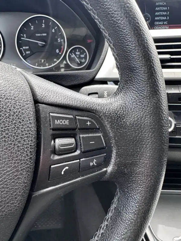 BMW 316 2015 - 12900 EUR, 260000 km - AUTO.MOTO.pt - 260000km - foto 39 de 45