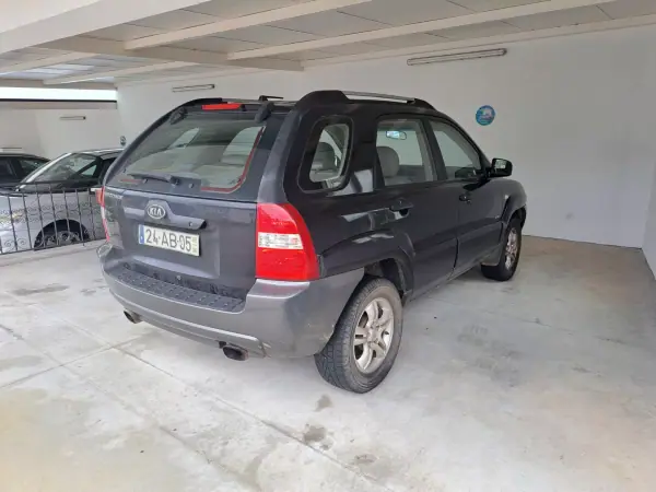 Kia Sportage 2005 - 6950 EUR, 405798 km - AUTO.MOTO.pt - 405798km - foto 10 de 10