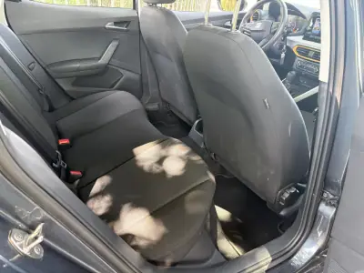 SEAT Arona 2025 - 22000 EUR, 10000 km - AUTO.MOTO.pt - 10000km - foto 14 de 27