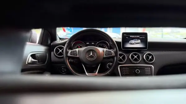 Mercedes-Benz A 220 2016 - 20999 EUR, 201065 km - AUTO.MOTO.pt - 201065km - foto 6 de 24