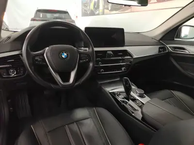 BMW 520 2021 - 28750 EUR, 95000 km - AUTO.MOTO.pt - 95000km - foto 45 de 51