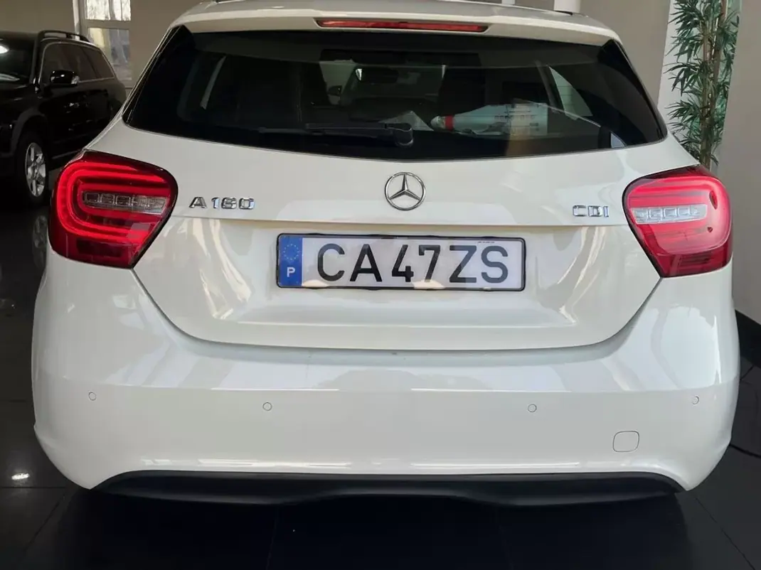 Mercedes-Benz A 180 2014 - 14999 EUR, 191121 km - AUTO.MOTO.pt - 191121km - foto 7 de 24