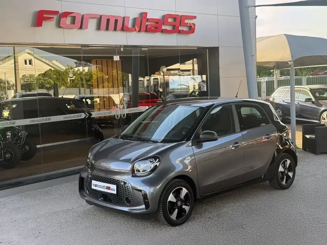 Smart ForFour 2020 - 12990 EUR, 37813 km - AUTO.MOTO.pt - 37813km - foto 1 de 17