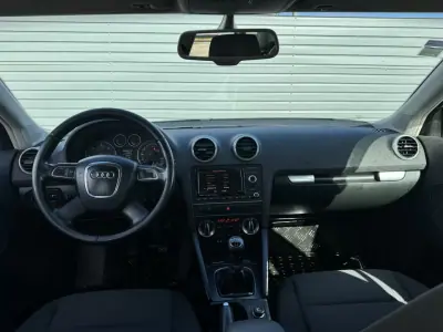 Audi A3 Sportback 2012 - 8500 EUR, 360000 km - AUTO.MOTO.pt - 360000km - foto 4 de 4