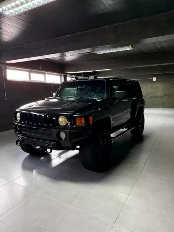 Hummer H3 2005 - 35750 EUR, 85000 km - AUTO.MOTO.pt - 85000km - foto 6 de 14