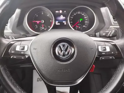 Volkswagen Tiguan Allspace 2021 - 31450 EUR, 108015 km - AUTO.MOTO.pt - 108015km - foto 5 de 20
