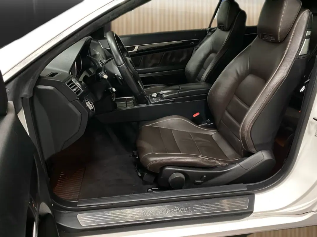 Mercedes-Benz E 220 2014 - 18750 EUR, 284400 km - AUTO.MOTO.pt - 284400km - foto 7 de 20