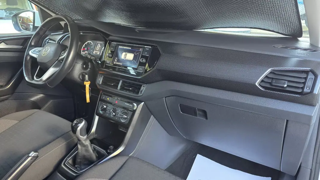 Volkswagen T-Cross 2022 - 16000 EUR, 74880 km - AUTO.MOTO.pt - 74880km - foto 15 de 20