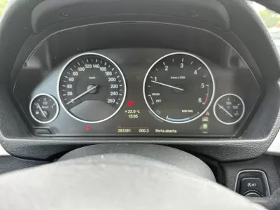 BMW 320 2013 - 13900 EUR, 280000 km - AUTO.MOTO.pt - 280000km - foto 60 de 64