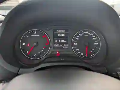 Audi A3 Sportback 2013 - 9950 EUR, 210000 km - AUTO.MOTO.pt - 210000km - foto 6 de 9