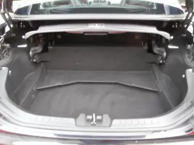 Mercedes-Benz SLK 200 2010 - 16000 EUR, 176098 km - AUTO.MOTO.pt - 176098km - foto 24 de 32