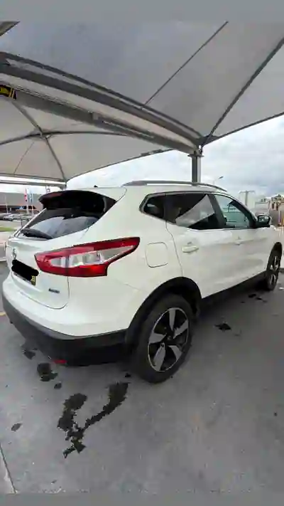 Nissan Qashqai 2015 - 12500 EUR, 193000 km - 193000km - foto 3 de 10