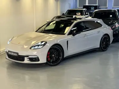 Porsche Panamera Sport Turismo 2020 - 74990 EUR, 120000 km - AUTO.MOTO.pt - 120000km - foto 16 de 56