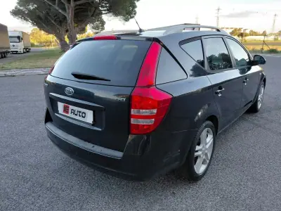 Kia Ceed SW 2008 - 4490 EUR, 182285 km - AUTO.MOTO.pt - 182285km - foto 9 de 25