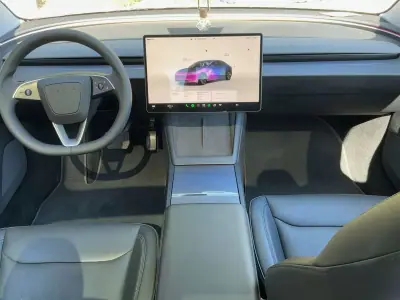 Tesla Model 3 2024 - 35900 EUR, 56621 km - 56621km - foto 5 de 15