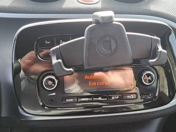 Smart ForFour 2018 - 9990 EUR, 49344 km - AUTO.MOTO.pt - 49344km - foto 37 de 43