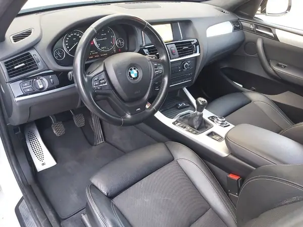 BMW X4 2015 - 26950 EUR, 209556 km - AUTO.MOTO.pt - 209556km - foto 25 de 60