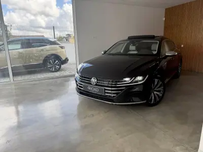 Volkswagen Arteon Shooting Brake 2021 - 23500 EUR, 168600 km - AUTO.MOTO.pt - 168600km - foto 12 de 144
