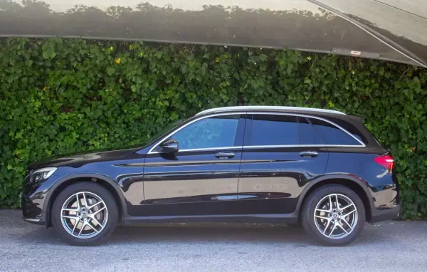 Mercedes-Benz GLC 220 2017 - 36900 EUR, 88000 km - AUTO.MOTO.pt - 88000km - foto 7 de 19