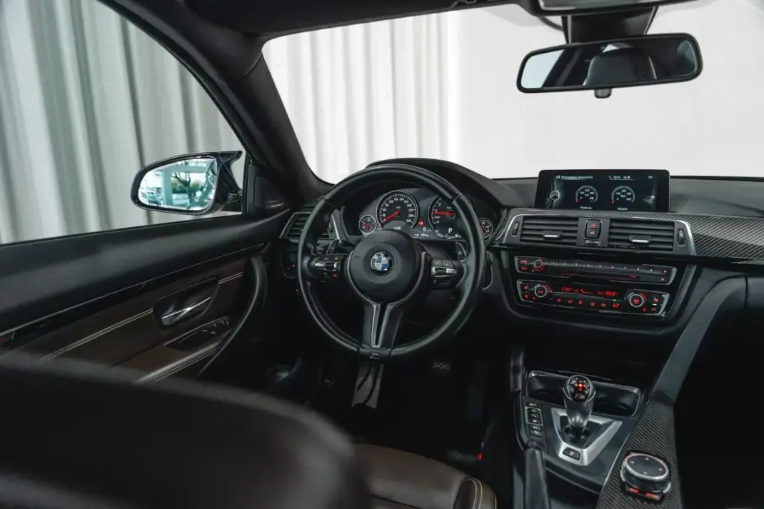BMW M4 2016 - 59950 EUR, 90914 km - 90914km - foto 34 de 53