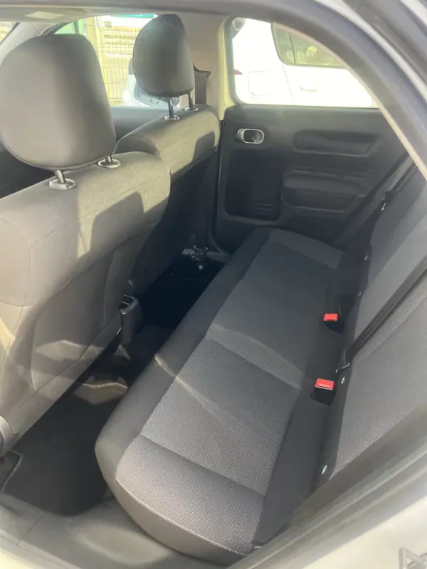 Citroën C4 Cactus 2016 - 9999 EUR, 237000 km - AUTO.MOTO.pt - 237000km - foto 7 de 7