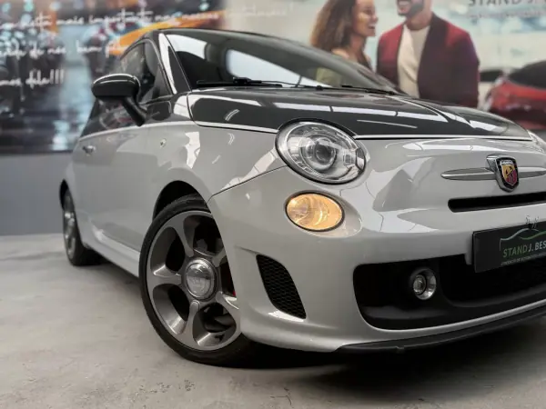 Abarth 500C 2011 - 13990 EUR, 139400 km - 139400km - foto 3 de 17