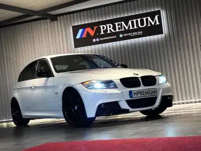 BMW 318 2011 - 15990 EUR, 230500 km - AUTO.MOTO.pt - 230500km - foto 4 de 38