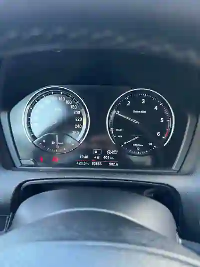 BMW 116 2018 — foto 6 de 12
