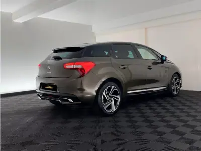 Citroën DS5 2013 - 10890 EUR, 241713 km - 241713km - foto 5 de 17