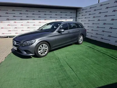 Mercedes-Benz C 180 2018 - 20990 EUR, 221000 km - AUTO.MOTO.pt - 221000km - foto 2 de 18