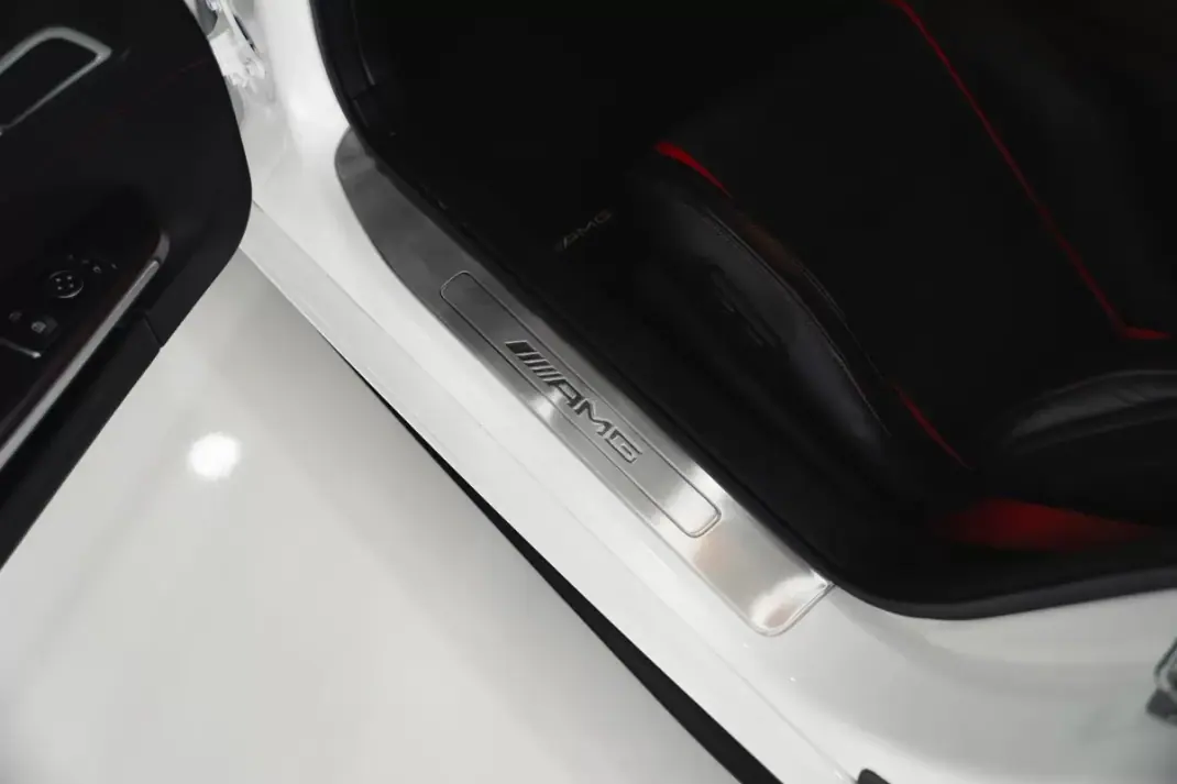 Mercedes-Benz AMG GT 2015 - 99950 EUR, 46786 km - 46786km - foto 22 de 59